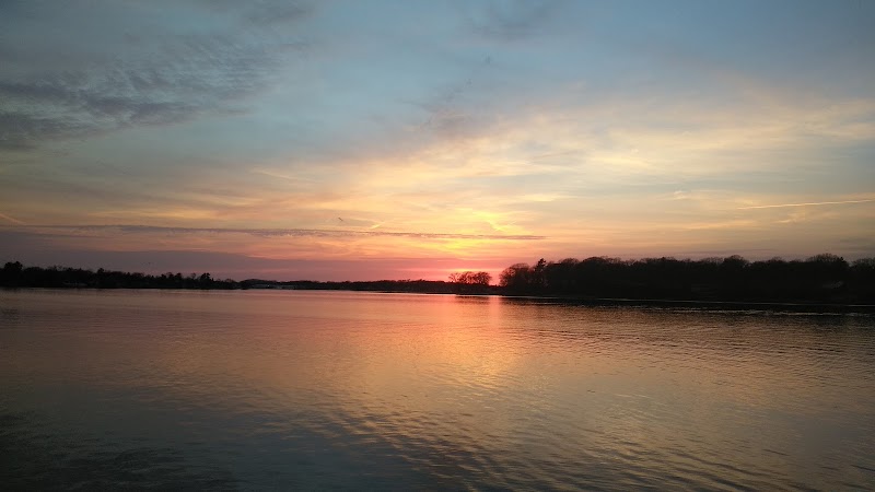 Lakeside Beach: A Lakeshore Gem in Spring Lake, Michigan - Lakeside Beach