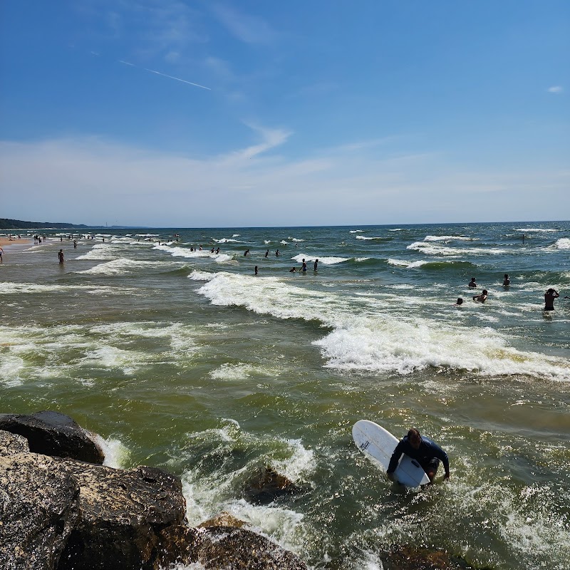 Grand Haven Pier: Lakeshore Charm of Michigan - grand haven pier