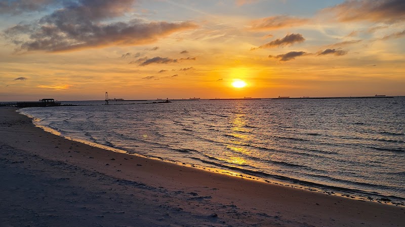 Scenic Beachfront Escape at Cape Charles, Virginia - Cape Charles Beachfront