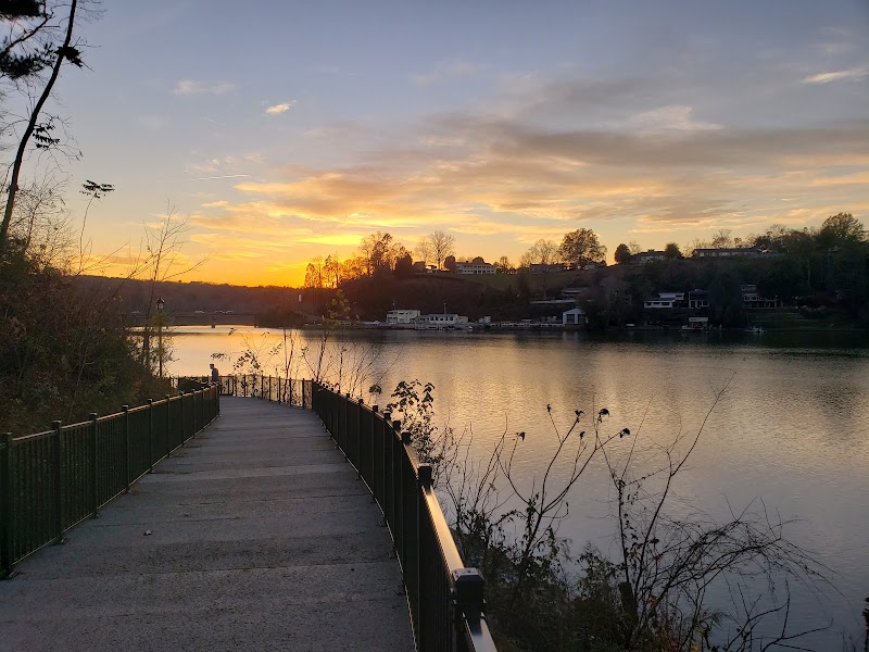 Scenic Lakeside Walk at Lake Hickory Riverwalk - Lake Hickory Riverwalk