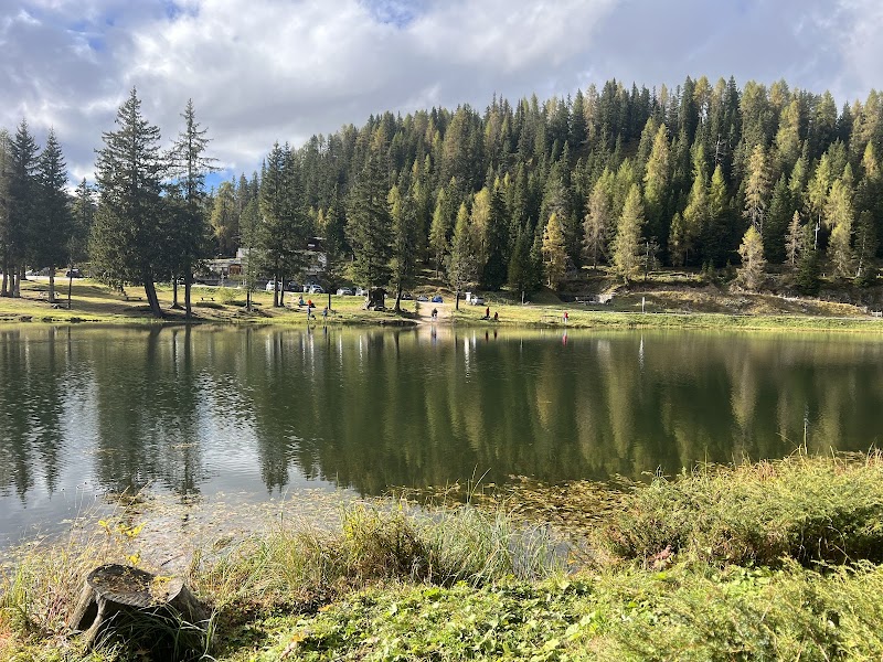Scenic Natural Beauty at Lake Antorno, Italy - Lake Antorno