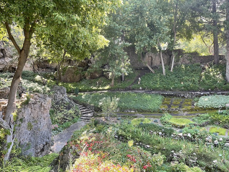Natural Wonder of Sunken Gardens at Lava Hot Springs - Sunken Gardens at Lava Hot Springs