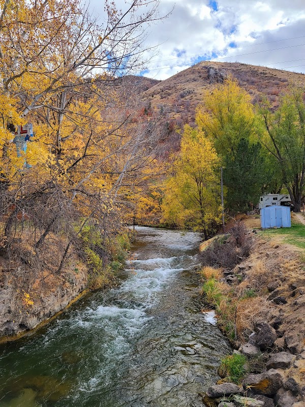 Natural Hot Springs & River Oasis at Lava Hot Springs Downtown Park - Lava Hot Springs Downtown Park