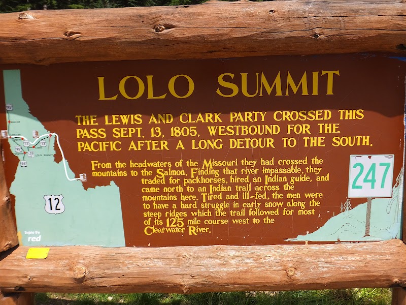 Scenic Mountain Escape at Lolo Pass, Montana - Lolo Pass