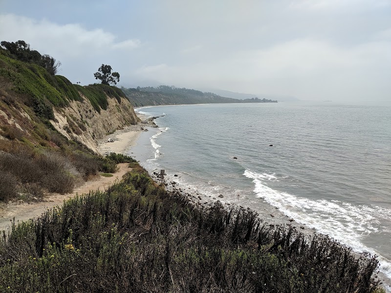Coastal Nature & Tar Pits Park in Carpinteria, California - Tar Pits Park
