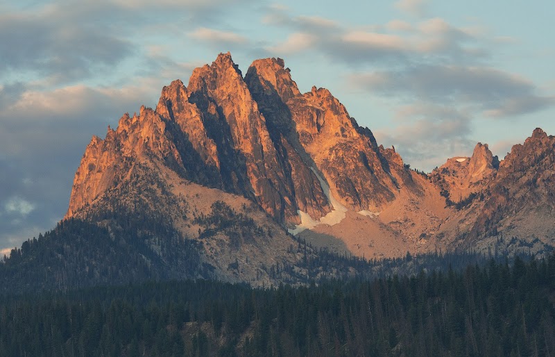 Mountain Majesty of Mount Heyburn, Idaho - Mount Heyburn