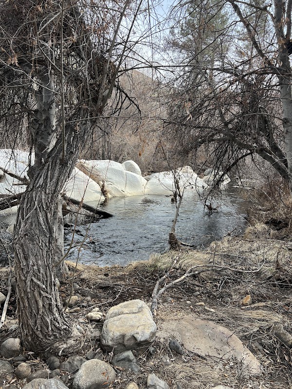Natural Rock Pools Adventure at Seven Teacups, Springville, CA surrounding landscape
