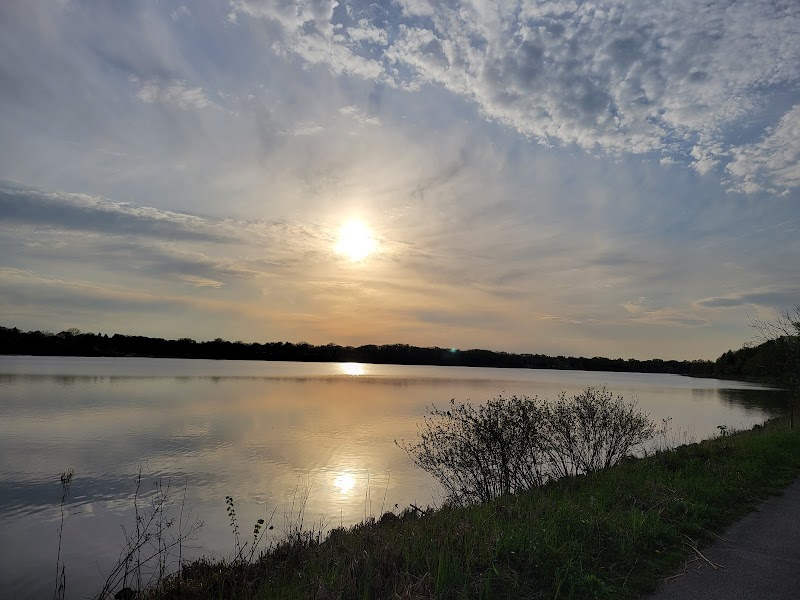 Scenic Lake Phalen: A Natural Retreat in Minnesota - Lake Phalen