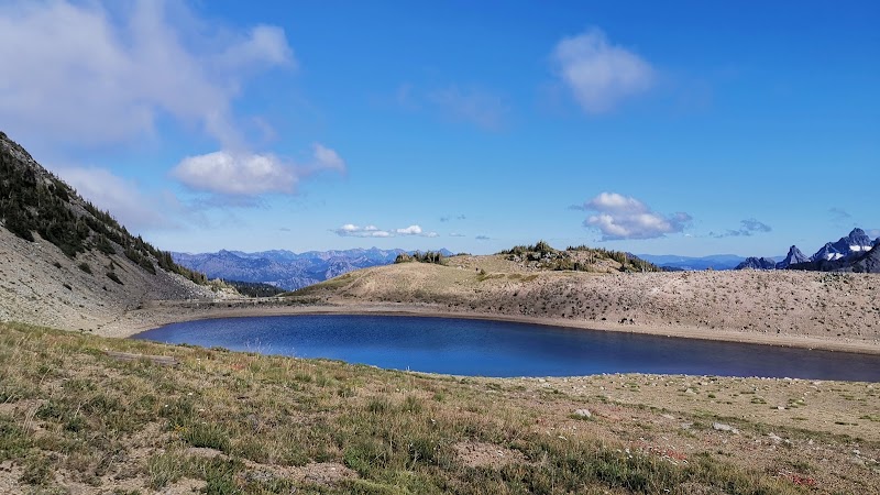 Hiking to Mount Fremont Lookout Trail in Ashford, Washington surrounding landscape