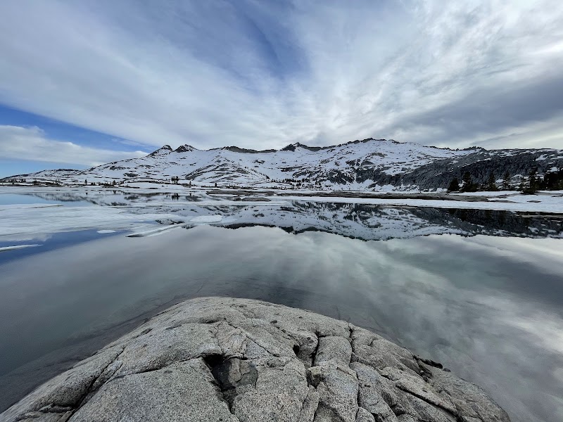 Serene Wilderness at Lake Aloha in California’s Sierra Nevada outdoor detail