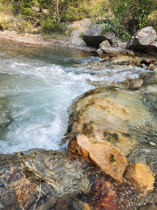 Canyon Hiking & Scenic Views at Sinclair Creek Trail - Sinclair Creek Trail