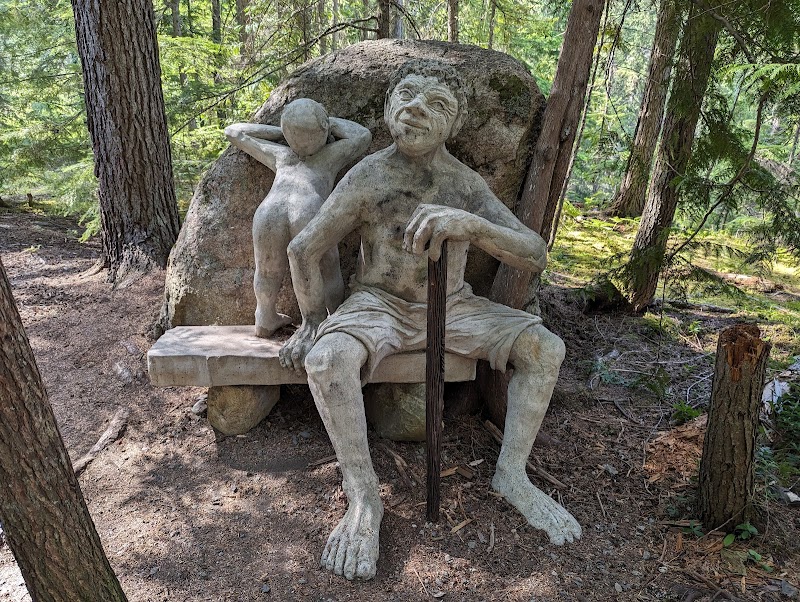 Riverside Hiking at Kaslo River Trail, British Columbia - Kaslo River Trail