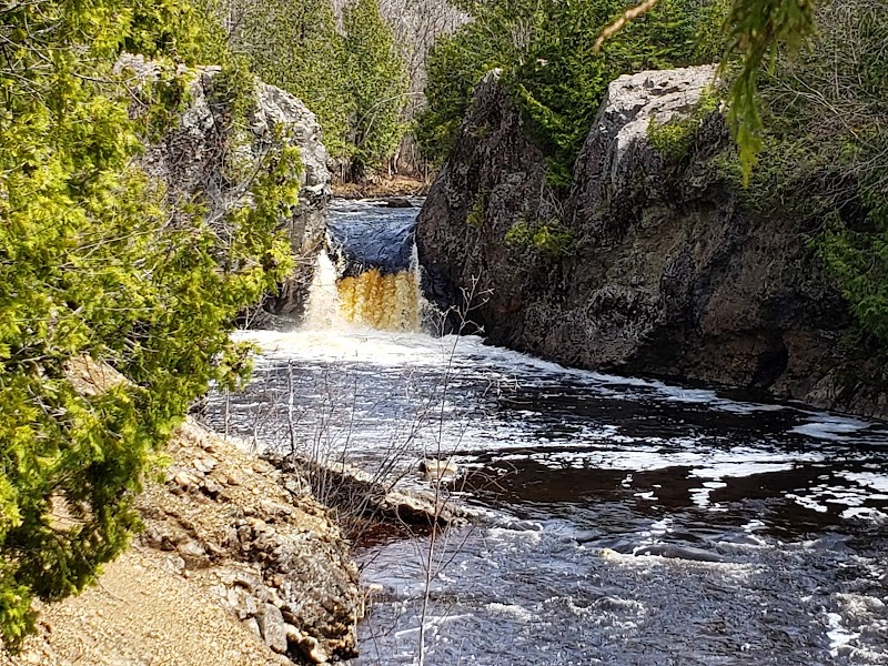 Waterfall Wonder of Saxon: Wren Falls - Wren Falls