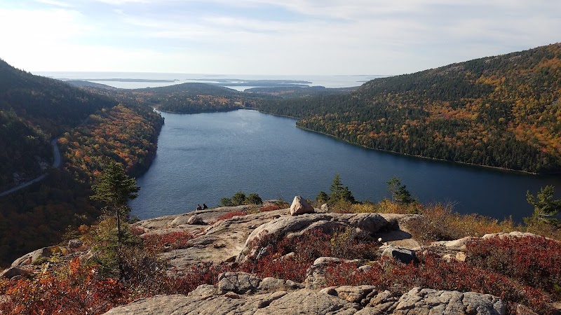Hiking to Bubble Rocks on Bubbles Divide Trail, Mt Desert, Maine - Bubbles Divide Trail