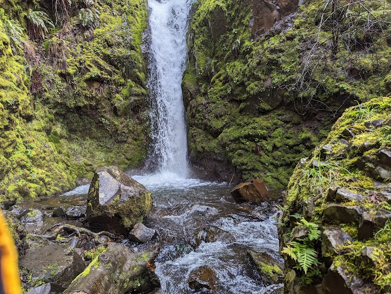 Waterfall Wonders at Hole-in-the-Wall Falls near Cascade Locks, Oregon - Hole-in-the-Wall Falls