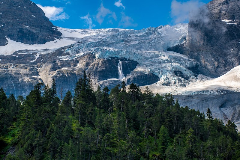Glacier Marvel – Rosenlaui Glacier near Innertkirchen - Rosenlaui Glacier