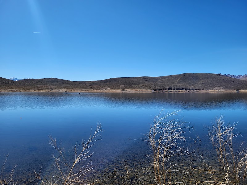 Serene Waters and Scenic Hills at Topaz Lake - Topaz Lake