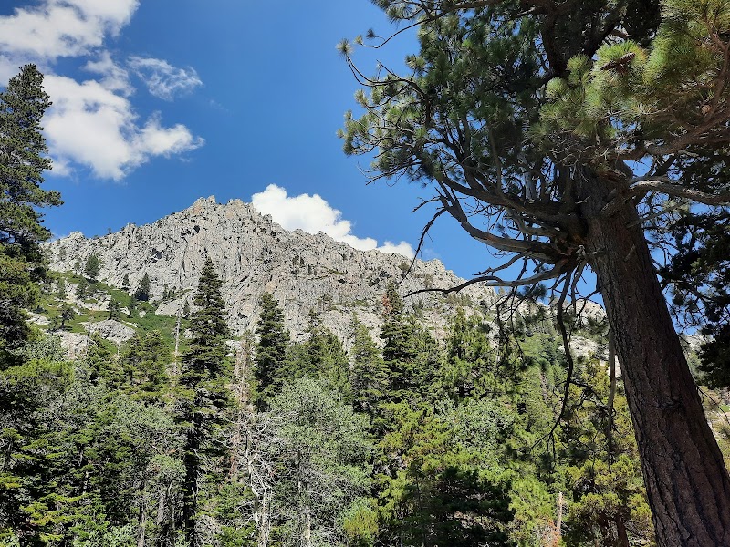 Scenic Hiking at Cascade Lake Trail near South Lake Tahoe - cascade lake trail