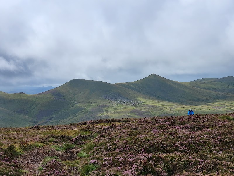 Scenic Hiking in the Pentland Hills near Edinburgh - Pentland Hills