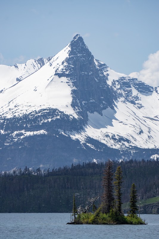 Glacier National Park’s Wild Goose Island: Stunning Lake & Mountain Views outdoor detail