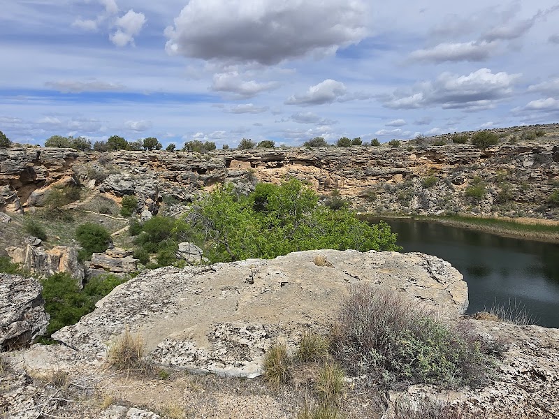 Natural Wonder at Montezuma Well in Rimrock, Arizona surrounding landscape