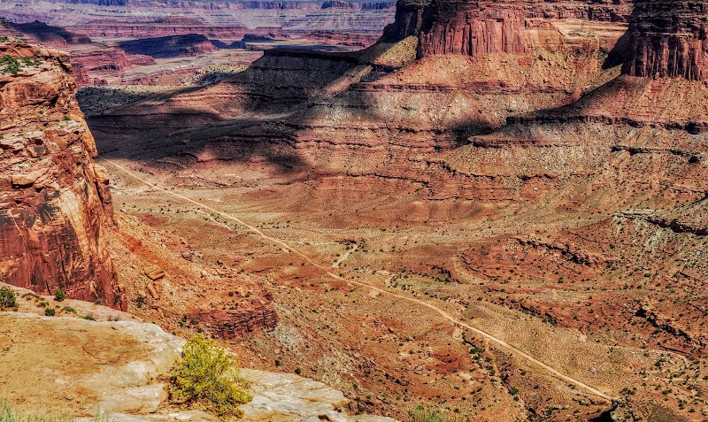 Hiking Neck Spring Trail – Canyon Views of Utah outdoor detail